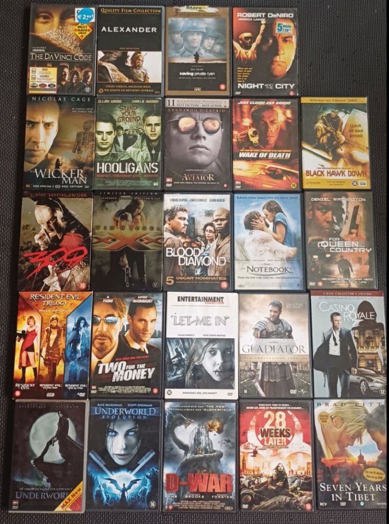 Dvd's (24), Vanaf 12 jaar, Ophalen, Gebruikt