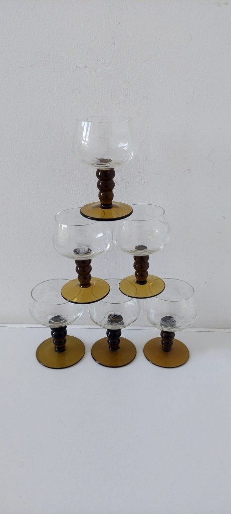 6 Vintage Roemer Wijn glazen  Geëtst Kristal met Bruine Voet, Verzamelen, Eu, Eu, Overige typen, Ophalen of Verzenden