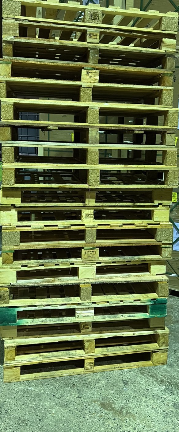 Lichte Blokpallets, Ophalen, Minder dan 25 mm, Zo goed als nieuw, Plank