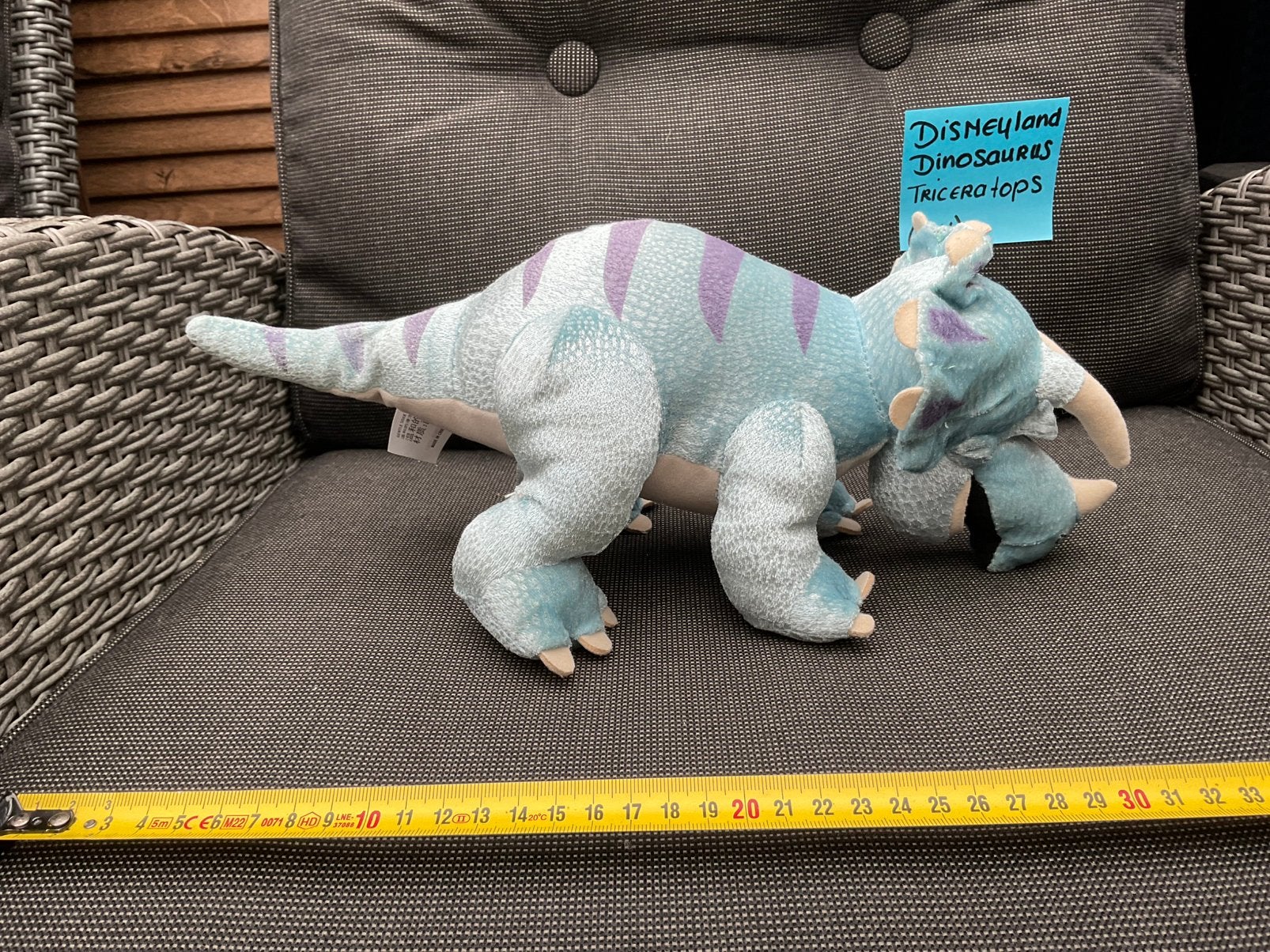 Zgan Disneyland Parijs Dinosaurus Triceratops knuffel, Ophalen, Overige figuren, Zo goed als nieuw, Knuffel
