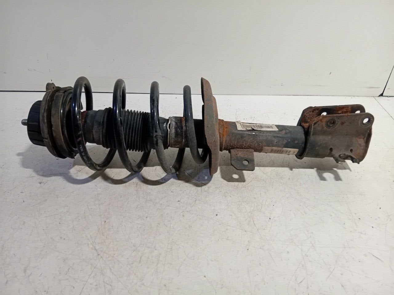 Veerpoot links voor Fiat Bravo, Onderdelen@venauto.nl, Van der Ven Autorecycling B.V., Gebruikt, Ettenseweg 76, 4706 PB Roosendaal, The Netherlands