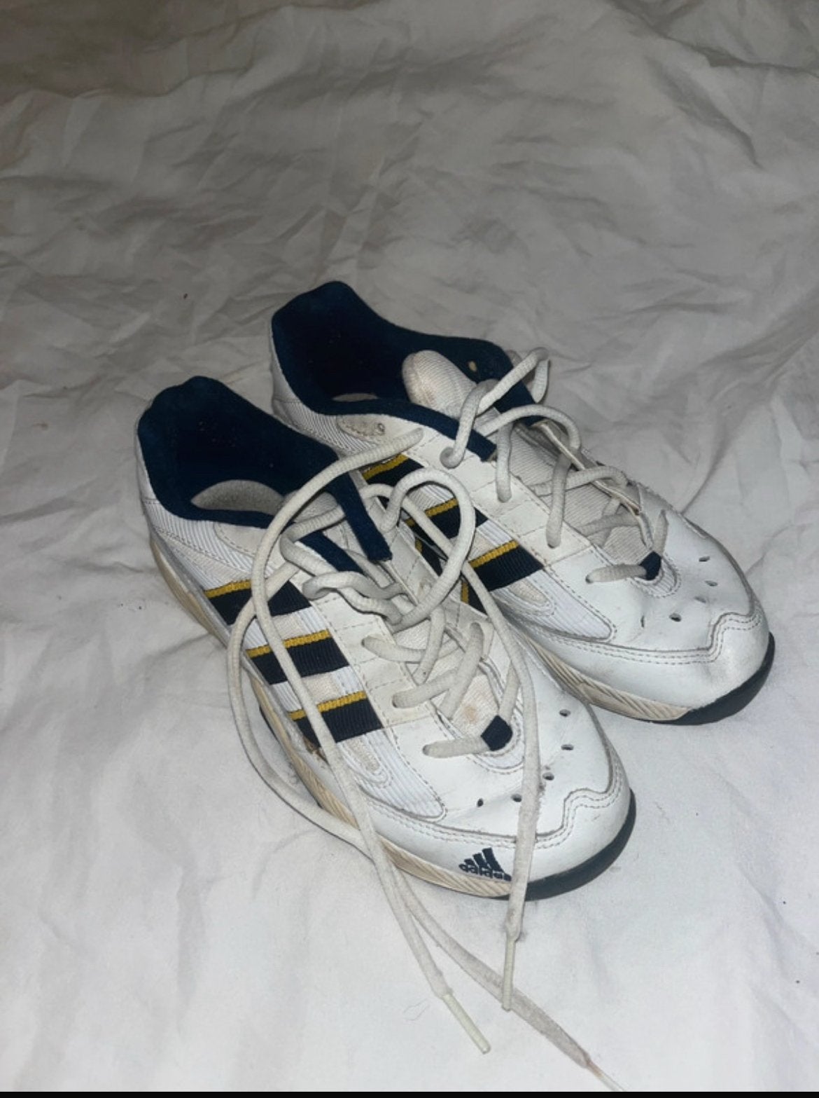Vintage Adidas sneakers tennis shoes, Ophalen of Verzenden, Zo goed als nieuw, Sneakers of Gympen