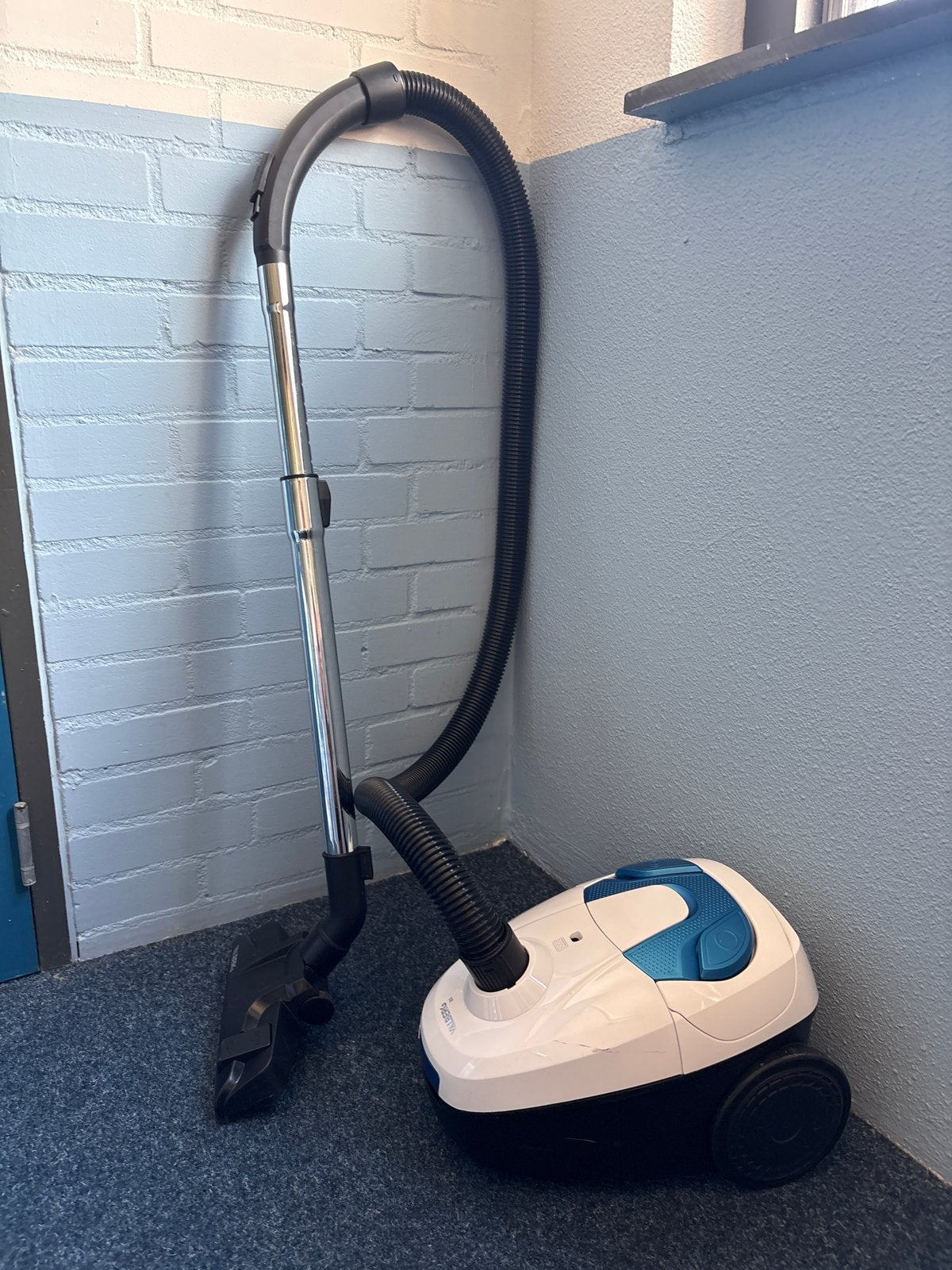 Compacte sledestofzuiger met stofzak, Overige merken, Gebruikt, Sledestofzuiger, Ophalen
