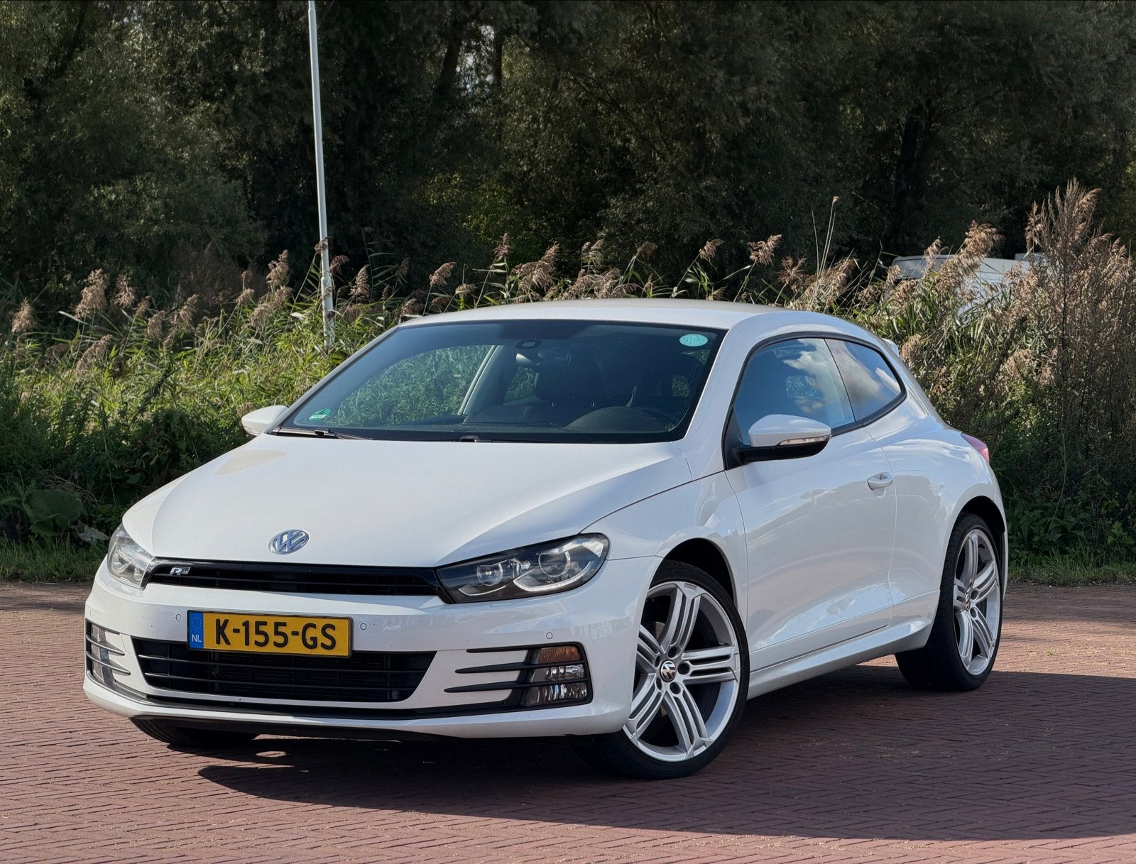 Volkswagen Scirocco 1.4 TSI 92KW 2015 Wit, Voorwielaandrijving, 4 cilinders, 4 stoelen, Wit