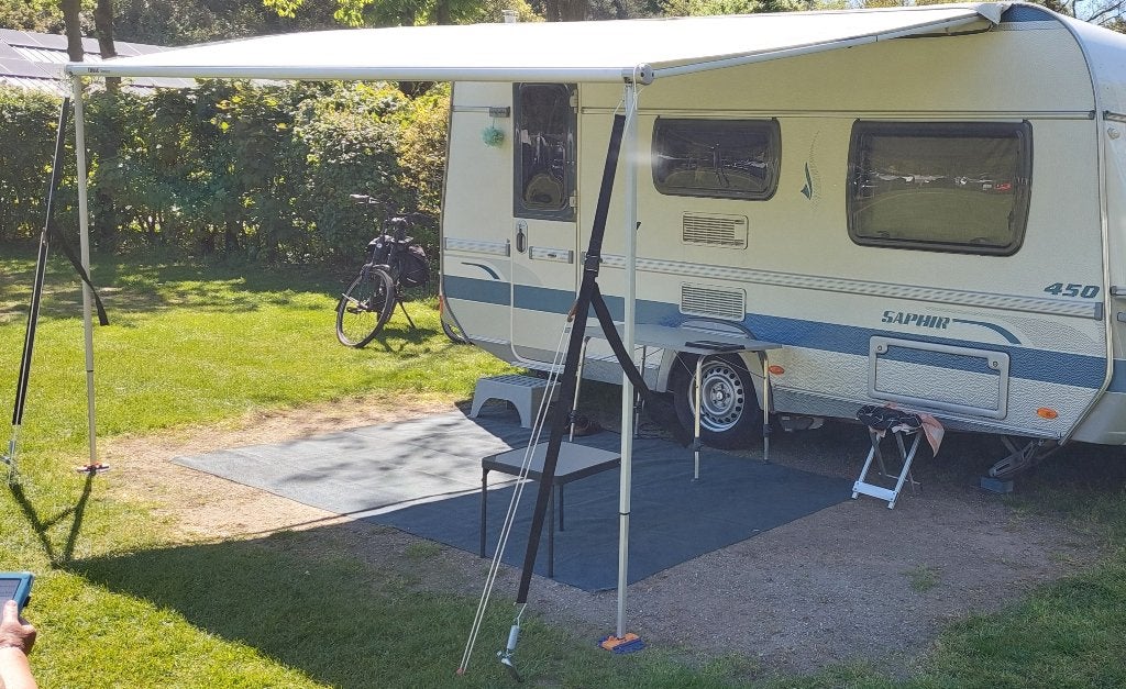 Als nieuw Thule Omnistor 1200   375 cm 250 cm  met zijwanden, Ophalen, Zo goed als nieuw