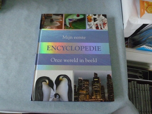 Mijn Eerste Encyclopedie, onze wereld in beeld, Boeken, Kinderboeken | Jeugd | onder 10 jaar, Zo goed als nieuw, Non-fictie, Ophalen of Verzenden