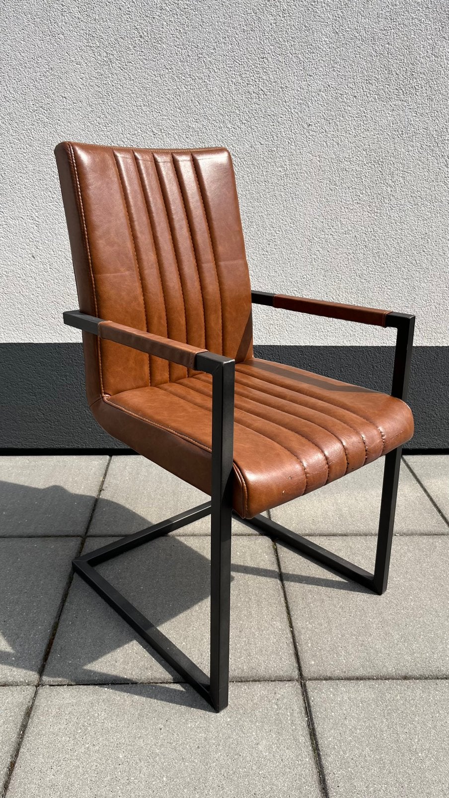 2 Cognac Bruine stoelen te koop, Huis en Inrichting, Stoelen, Ophalen, Gebruikt, Twee, Bruin