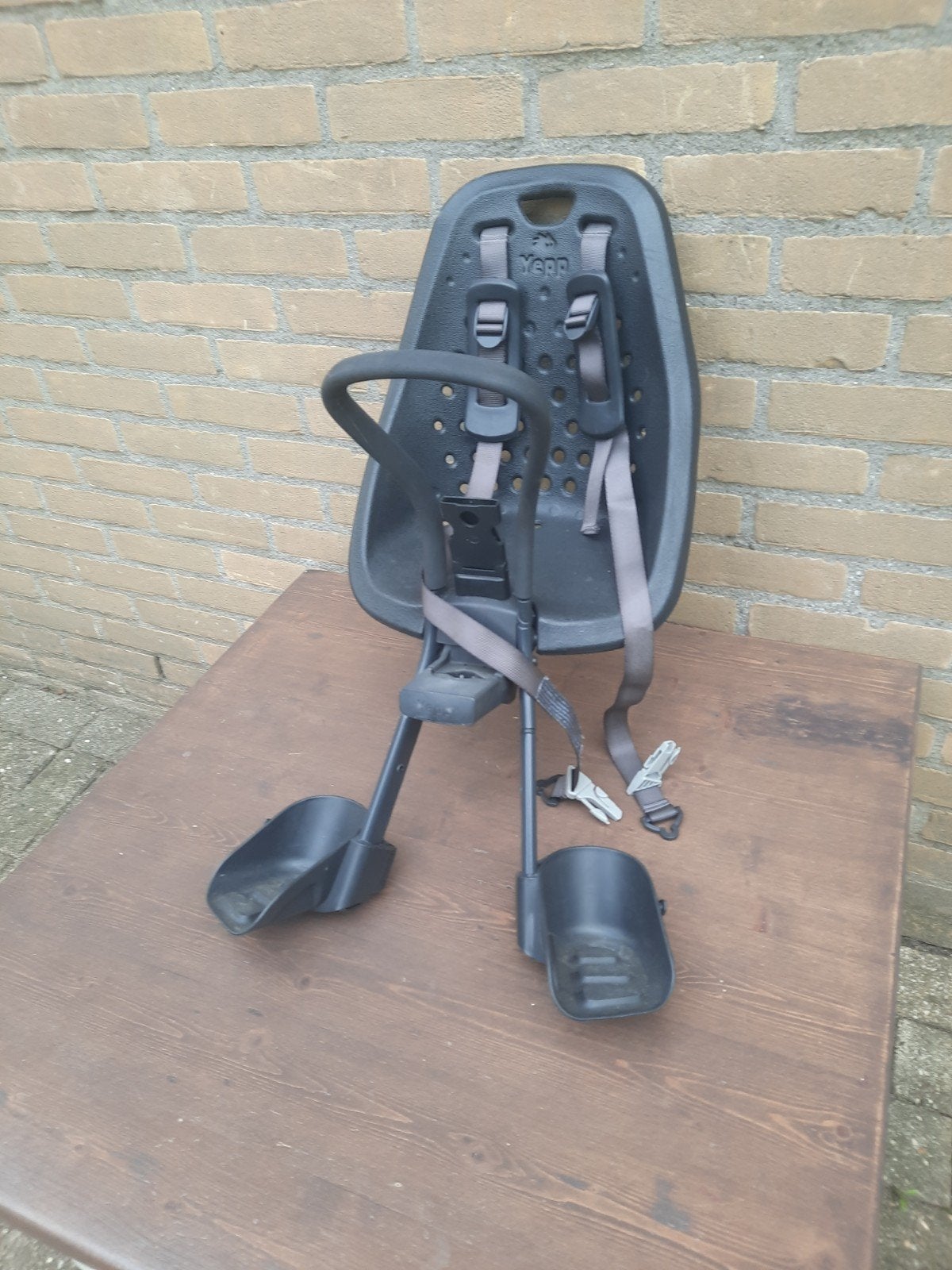 Yepp Mini fietszitje voor, zwart, met voetsteuntjes, Ophalen, Yepp, Gebruikt, Voetsteuntjes