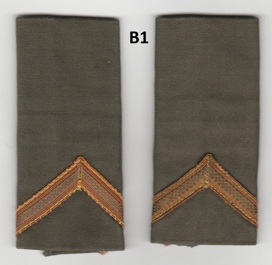 Set rangen epauletten Sergeant (B1), Verzenden, Landmacht, Nederland, Embleem of Badge