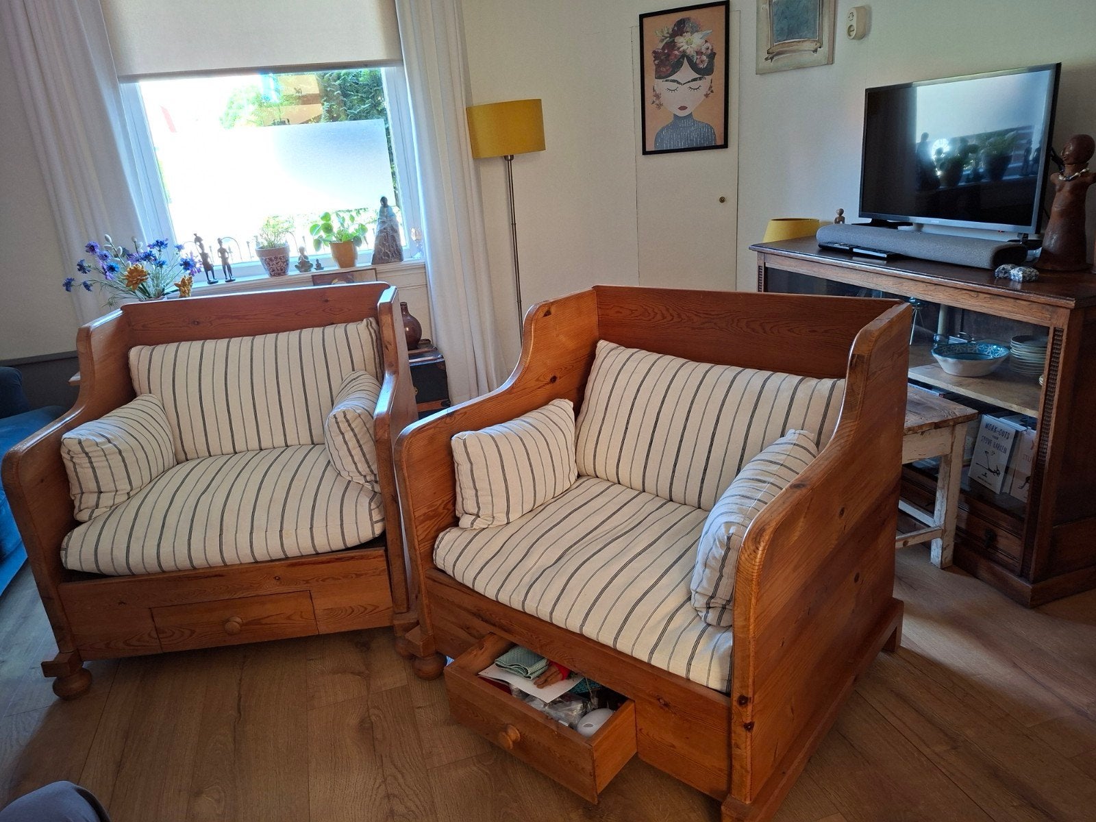 Vintage grenen fauteuil uit de jaren '80 met kussens, Huis en Inrichting, Stoelen, Gebruikt, Twee, Bruin, Stof