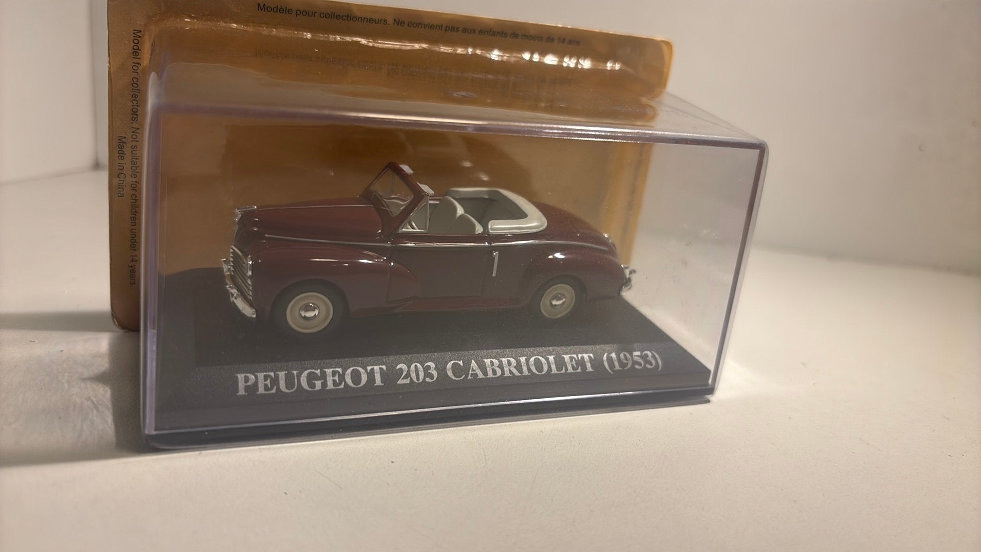 Peugeot 203 cabriolet 1953 die cast 1.43, Hobby en Vrije tijd, Modelauto's | 1:43, Overige merken, Auto, Ophalen of Verzenden