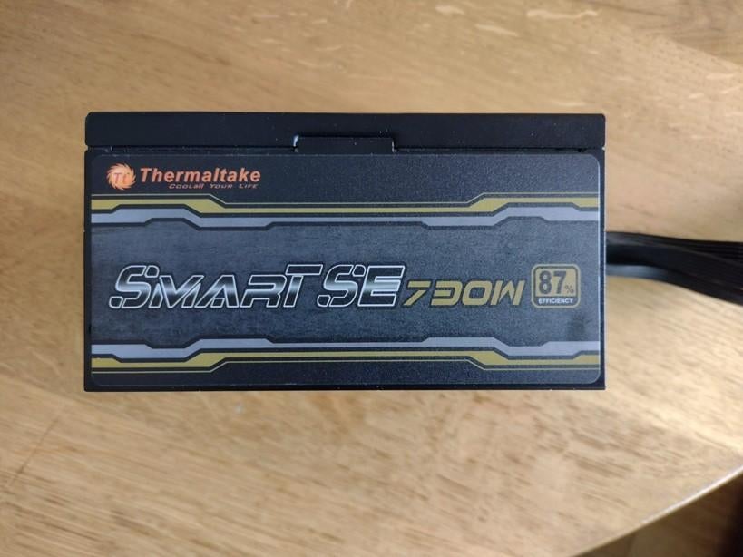 Thermaltake Smart SE 730W voeding, Computers en Software, Interne voedingen, Ophalen, Gebruikt