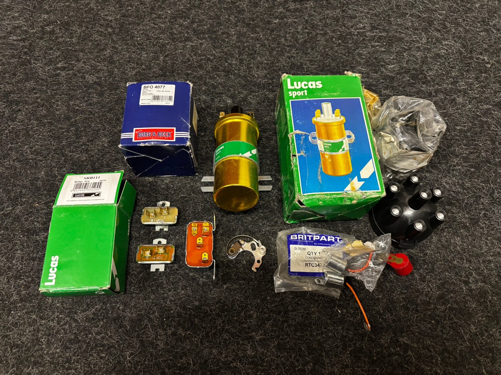 Triumph tr6 diversen / opruiming . 3 tientjes voor alles, Ophalen of Verzenden, Nieuw