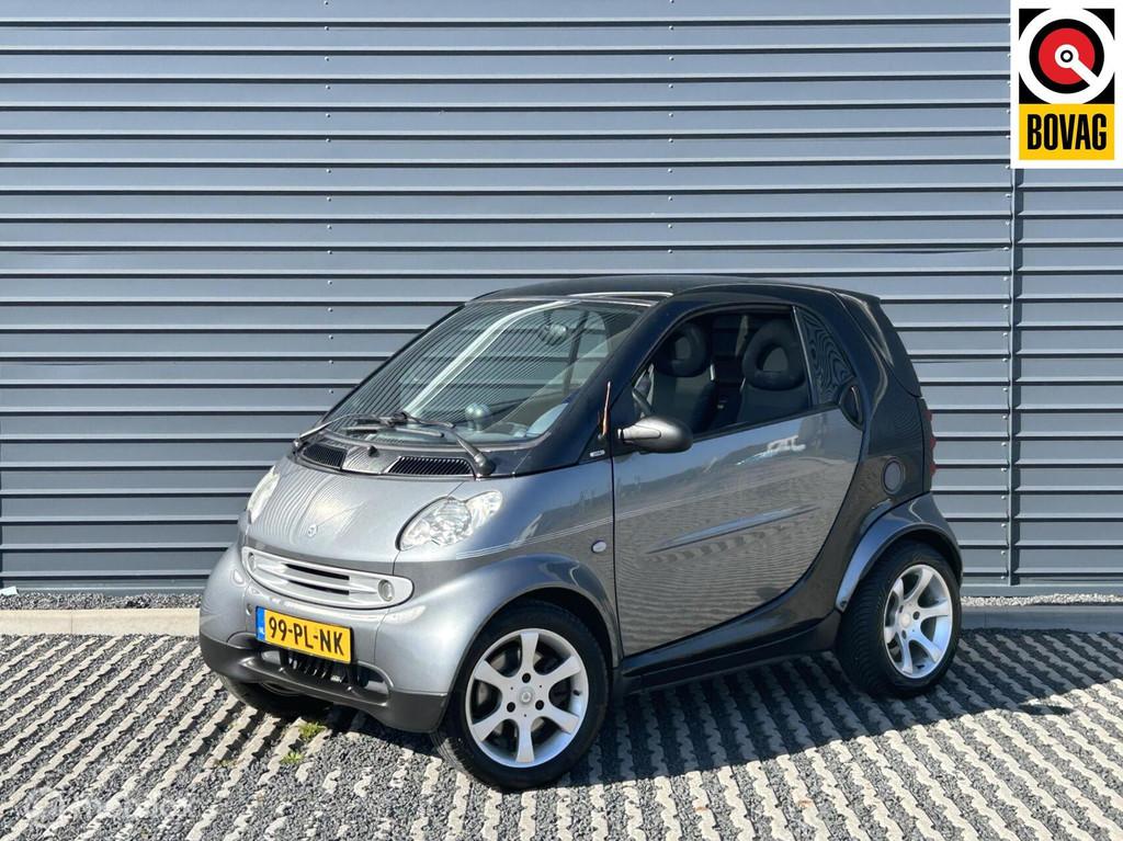 Smart fortwo coupé 0.7 pure | Zuinig | Compact | APK 30-9-2, Gebruikt, Zwart, 18 €/maand, 61 pk