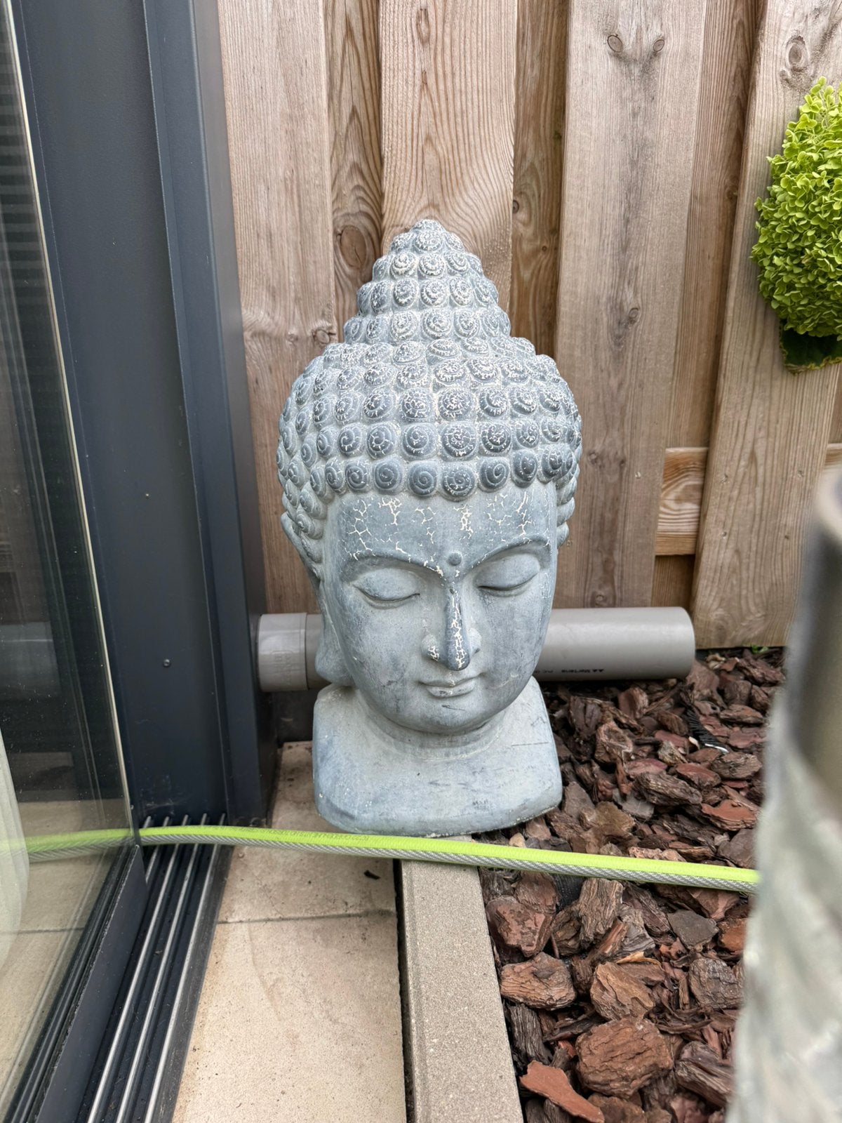 Groot buda hoofd voor in de tuin, Ophalen of Verzenden, Zo goed als nieuw, Beton