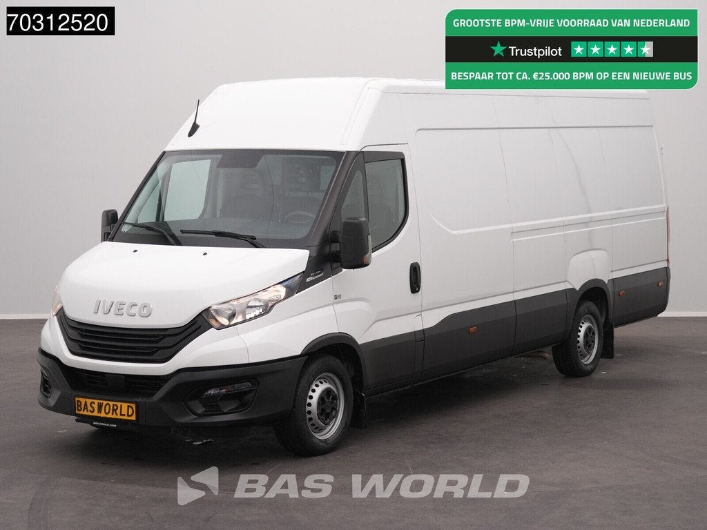 Iveco Daily 35S16 Automaat L3H2 3,5t Trekgewicht 160PK Airco, Auto's, Automaat, Stof, Gebruikt, Euro 6