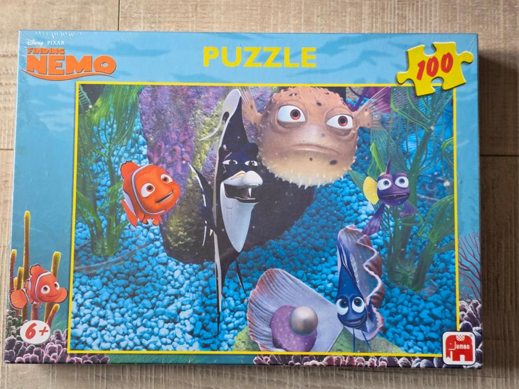 Puzzel finding nemo 100 stukjes, Kinderen en Baby's, Speelgoed | Kinderpuzzels, Ophalen, Meer dan 50 stukjes, Nieuw, 6 jaar of ouder