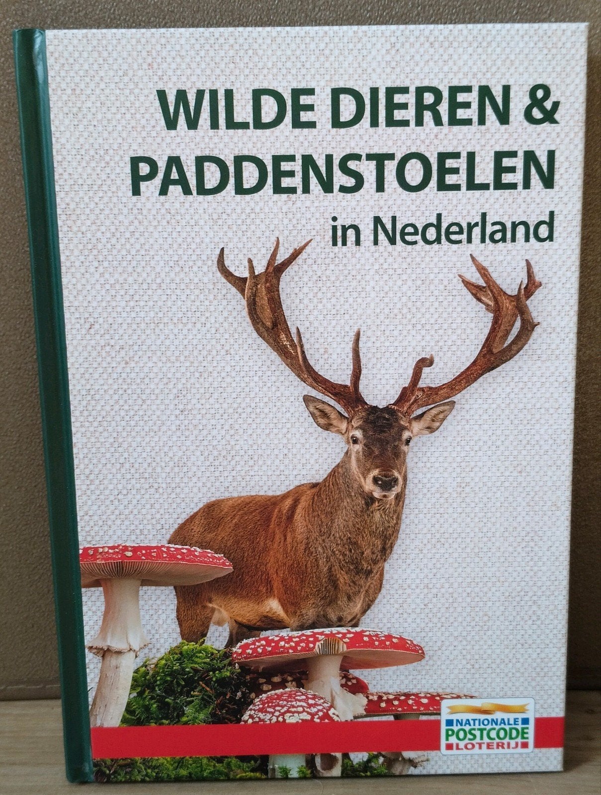 Wilde Dieren & Paddestoelen in Nederland - Natuurgids, Verzenden, Nieuw, Natuur algemeen