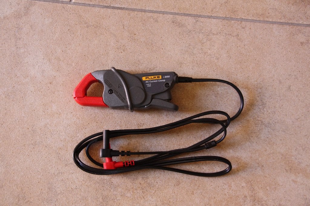 Fluke i200 stroomtang, tot maximaal 200 A AC. Nieuwstaat., Ophalen of Verzenden, Zo goed als nieuw, Multimeter
