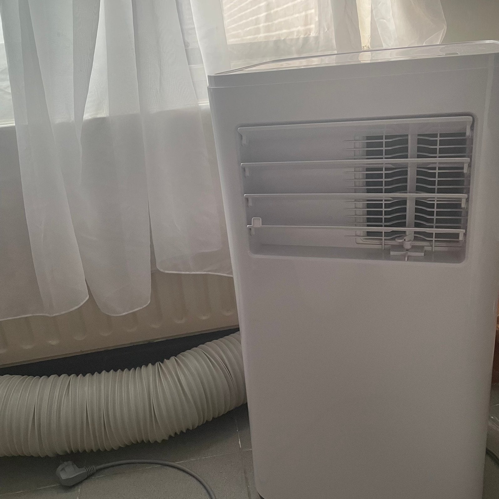 Mobiele airco Alpina met afstandsbediening, Ophalen, Minder dan 60 m³, 2 snelheden, Zo goed als nieuw