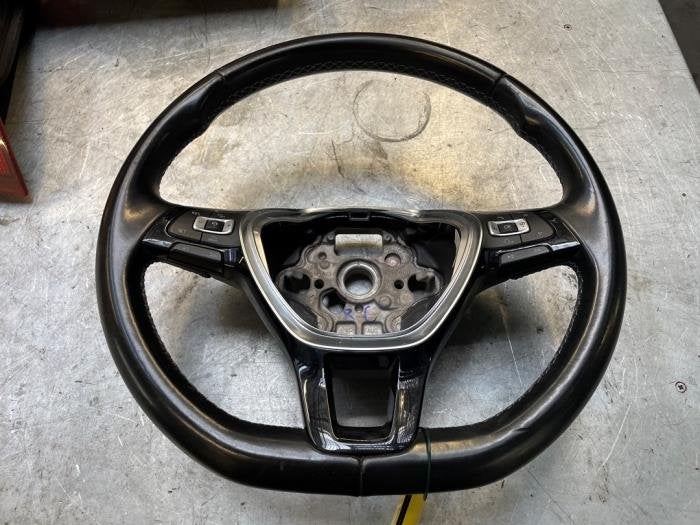 Stuurwiel van een Volkswagen Passat, Auto-onderdelen, Gebruikt, -, Volkswagen, -