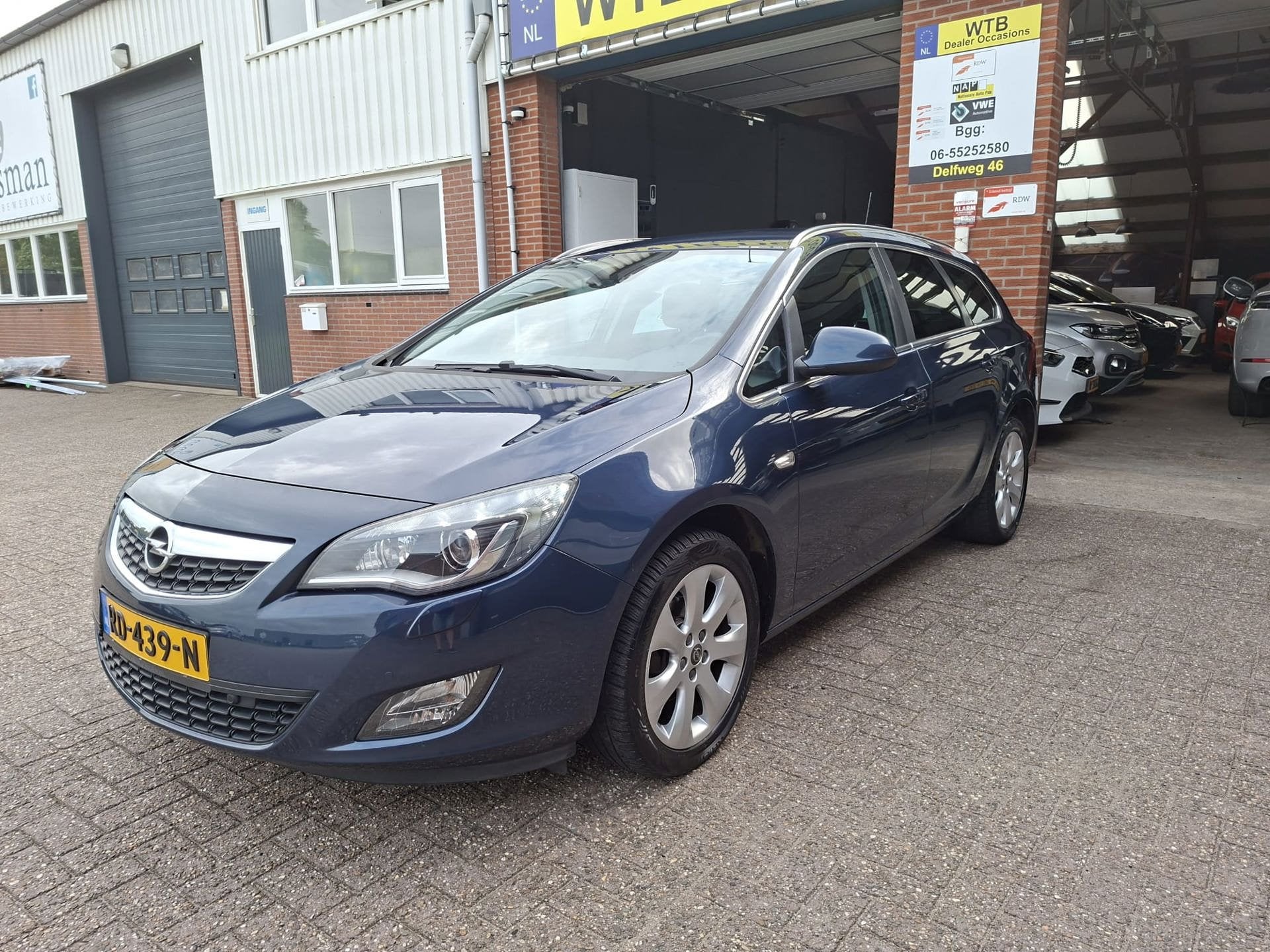 Opel Astra Sports Tourer 1.4 Turbo Sport, Tr.haak Dealer oh,, Auto's, Voorwielaandrijving, Stof, Gebruikt, Zwart