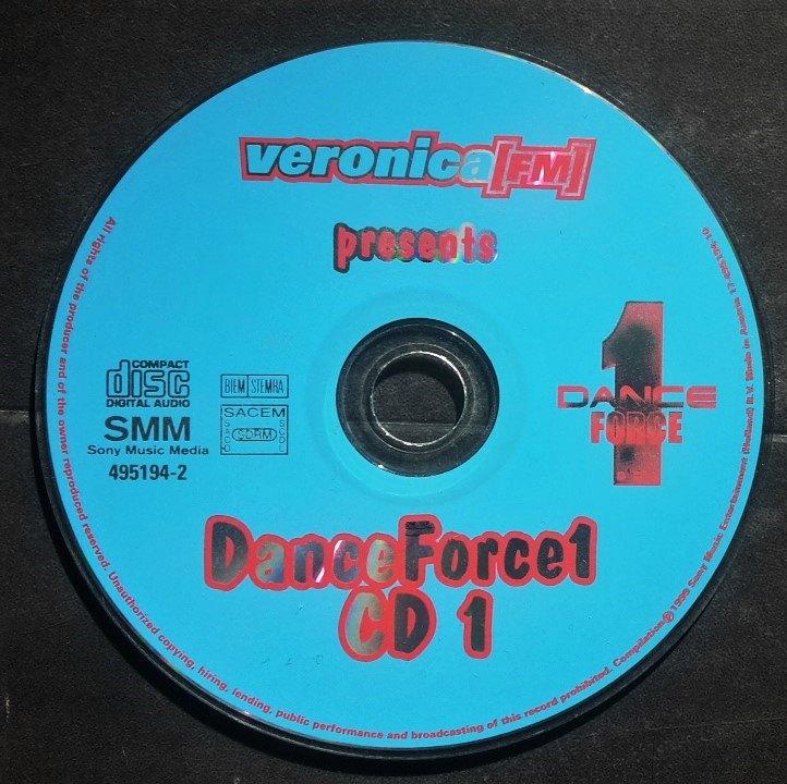 CD - Dance Force 1 - CD 1 - Veronica FM, Ophalen of Verzenden, Zo goed als nieuw, Techno of Trance