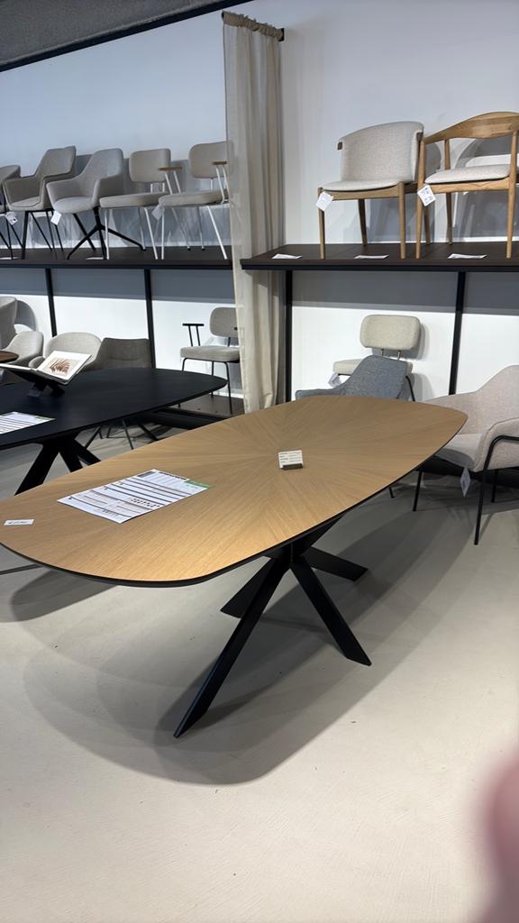 Eettafel eiken patroon naturel 220x100 deens ovaal, Huis en Inrichting, Bureaus, Ophalen, Zo goed als nieuw