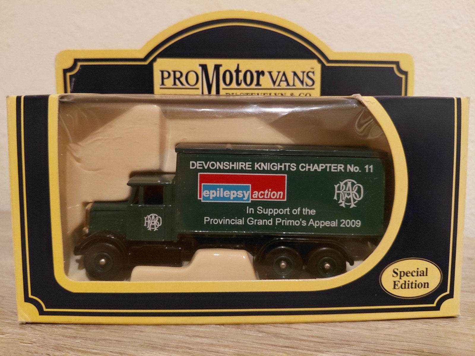 Limited Edition 'Devonshire Knights' Scammel Truck, Overige merken, Verzenden, 1:32 tot 1:50, Nieuw