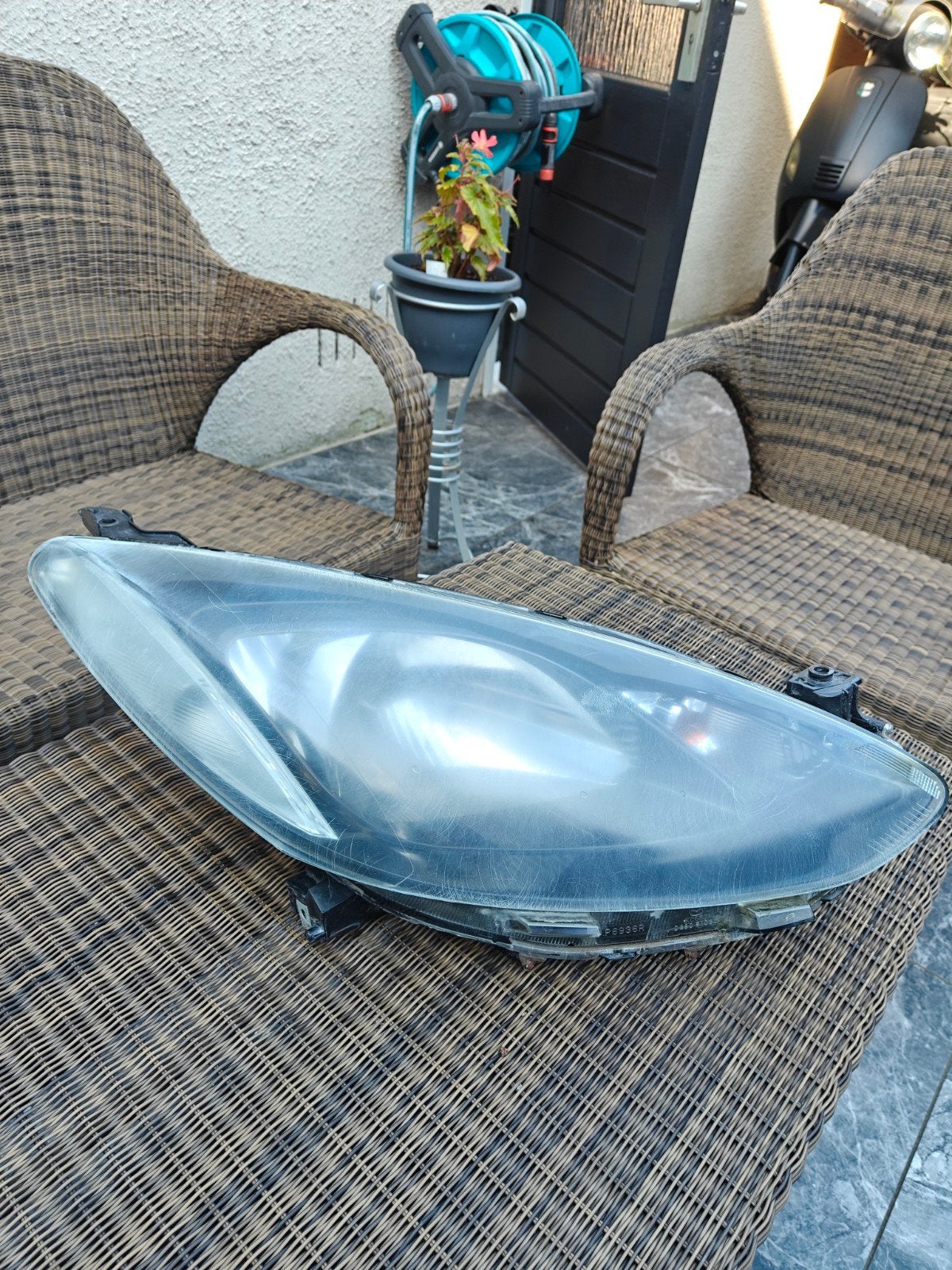 Originele koplamp rechts Mazda 2 2013, Auto-onderdelen, Verlichting, Ophalen, Mazda