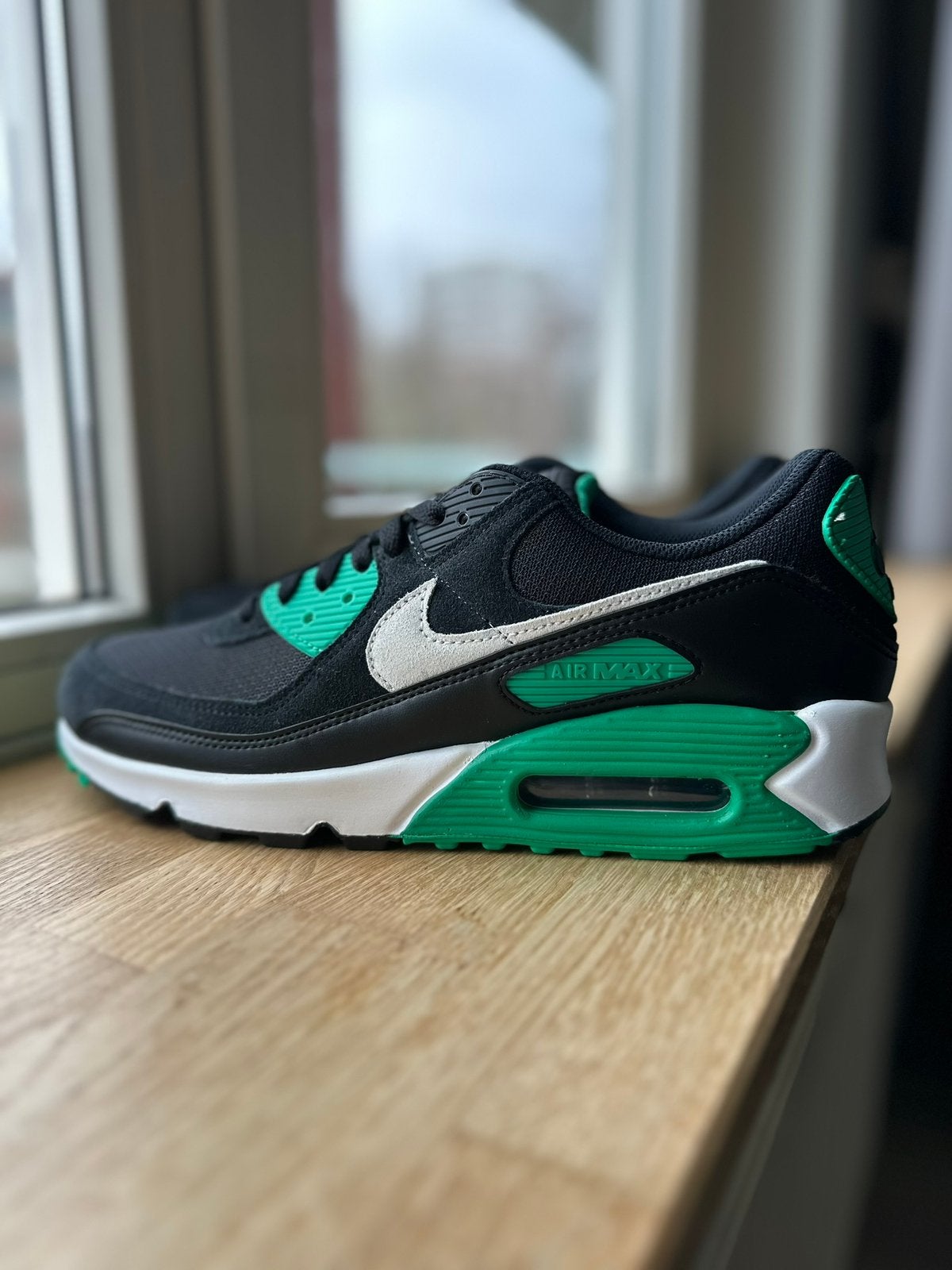 Nike Air Max 90 - nieuw - maat 42,5, Kleding | Heren, Schoenen, Overige kleuren, Nieuw, Ophalen of Verzenden, Sneakers of Gympen