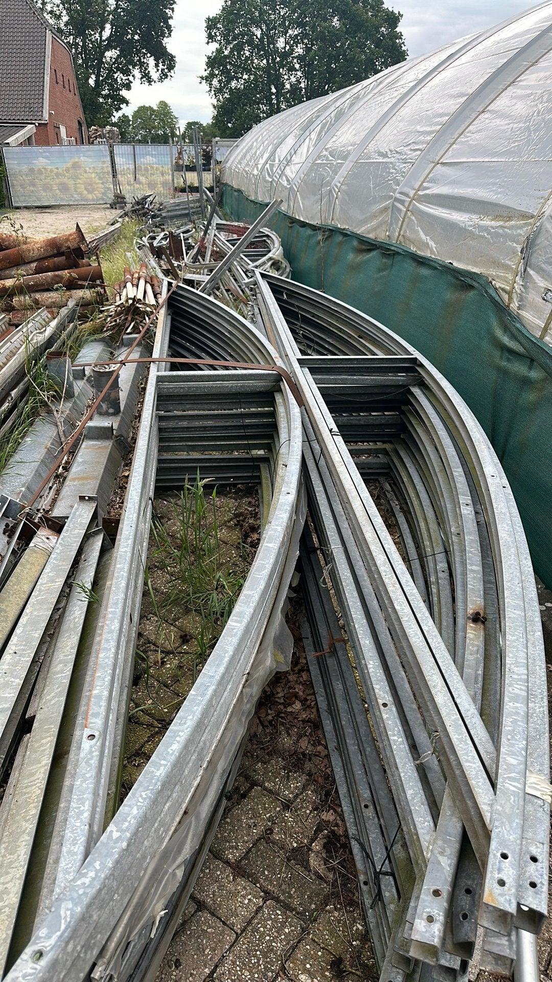 Geschakelde tunnelkas, Ophalen