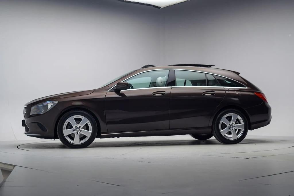 Mercedes-Benz CLA-Klasse Shooting Brake 180 Prestige Aut. [, Gebruikt, 4 cilinders, Bruin, 122 pk