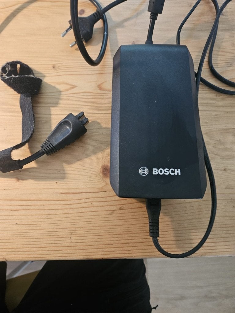 Bosch eBike charger Active/Performance line, Ophalen of Verzenden, Zo goed als nieuw