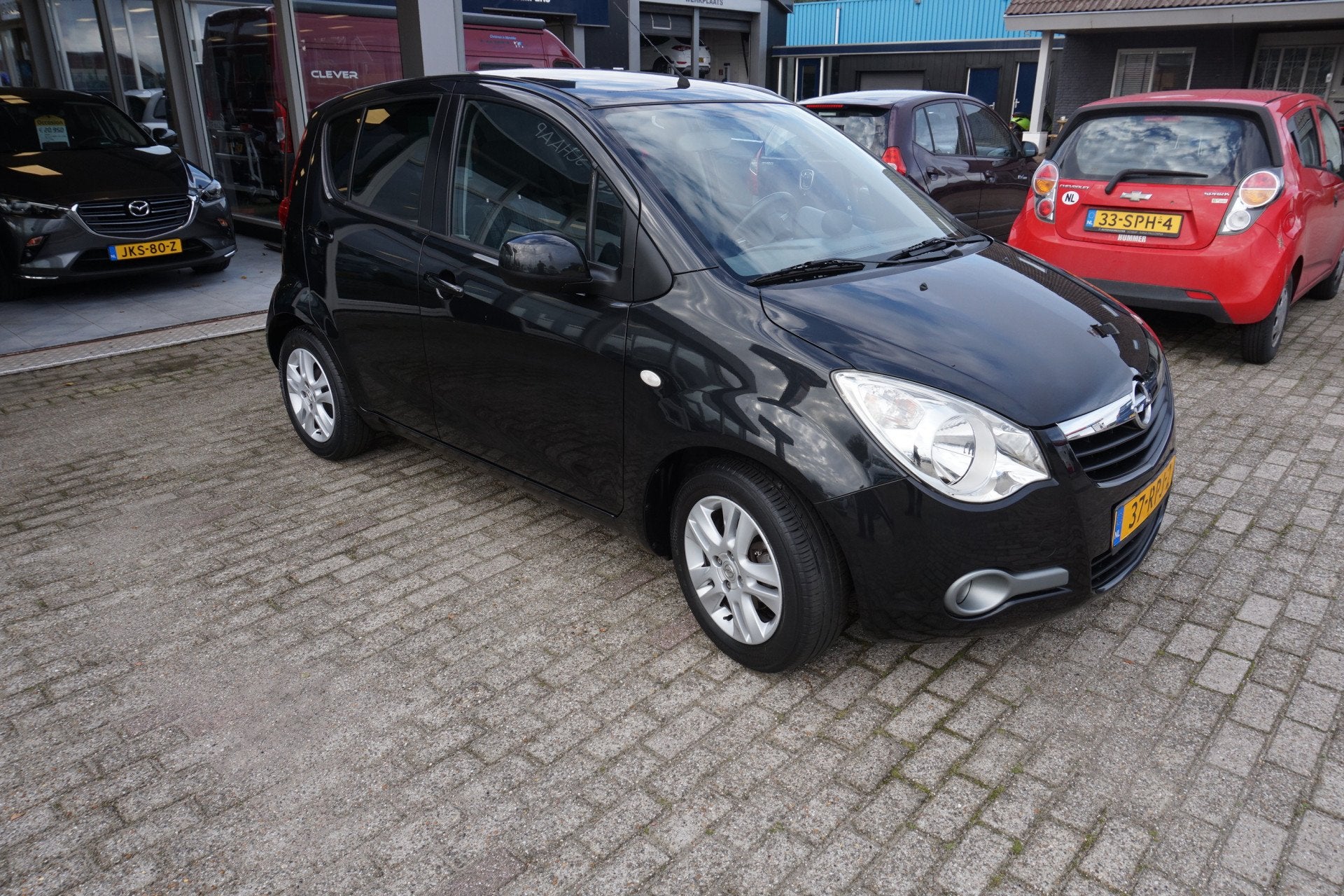 Opel Agila 1.2 Edition , trekh , 75dkm Incl nw apk/beurt & 6, Auto's, Stof, 4 cilinders, Zwart, Origineel Nederlands