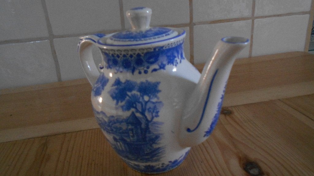 antiek Waku VUURVAST KOFFIEPOTJE THEEPOTJE D.D.R., Antiek en Kunst, Ophalen of Verzenden