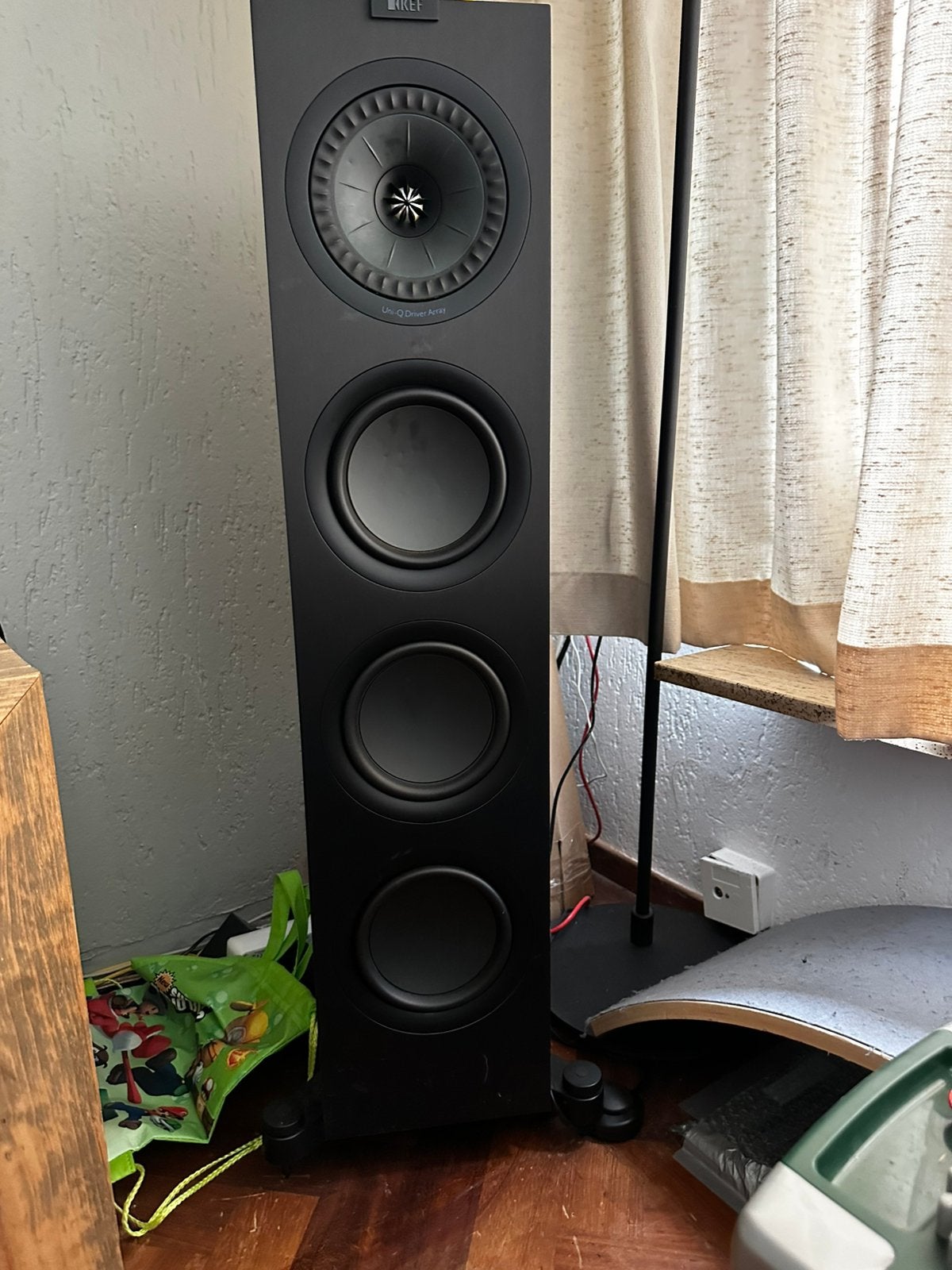 2 mooie boxen van KEF Q750, Audio, Tv en Foto, Ophalen, Zo goed als nieuw, Vloerstaande luidspreker, KEF