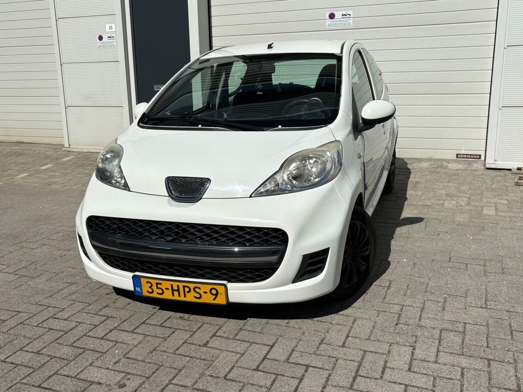Peugeot 107 1.0-12V XS, Voorwielaandrijving, Stof, Gebruikt, Zwart