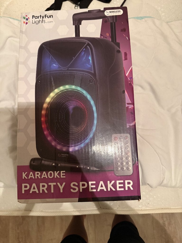 Karaoke party speaker, Audio, Tv en Foto, Karaoke-apparatuur, Ophalen, Nieuw, Complete set