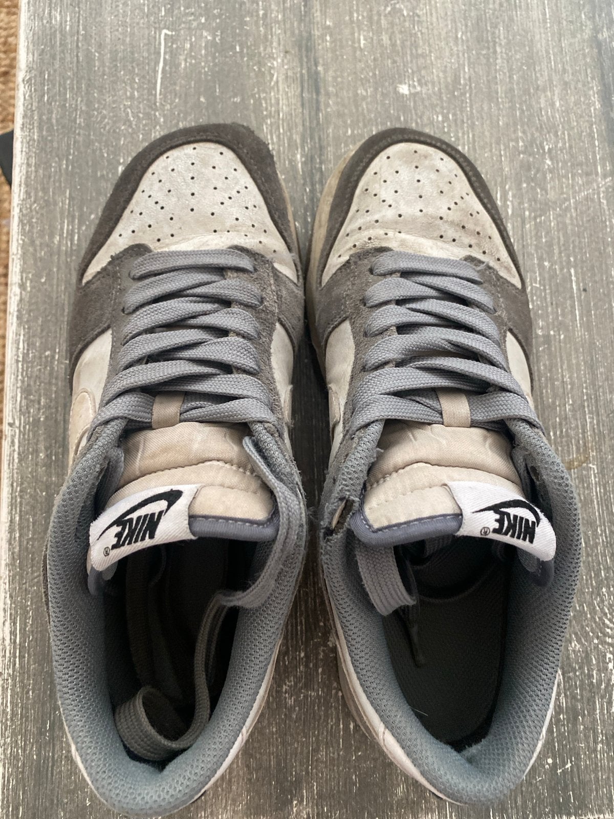 Nike Dunk Low Sneakers - Grijs/Wit maat 40, Kleding | Heren, Schoenen, Ophalen of Verzenden, Gedragen, Wit, Sneakers of Gympen