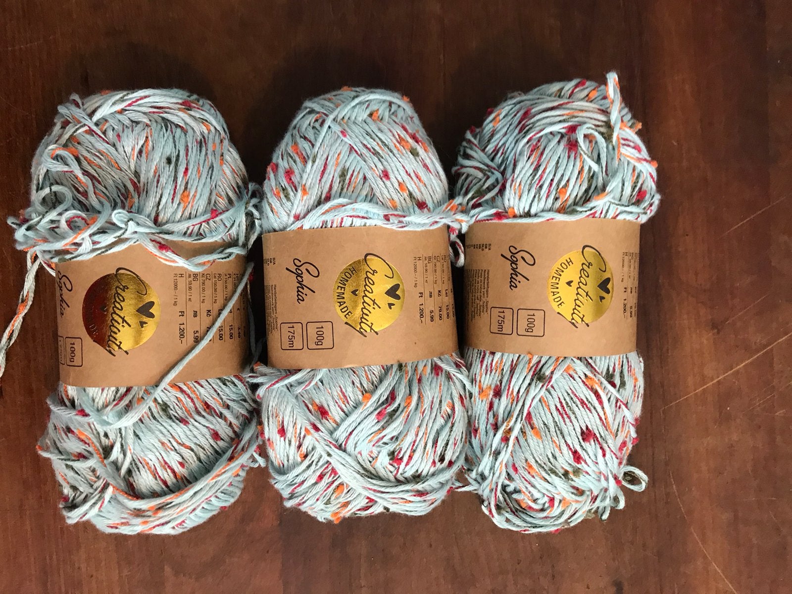 3 bollen a 100 gram voor 7,50 euro, Hobby en Vrije tijd, Breien en Haken, Ophalen of Verzenden, Nieuw, Breien of Haken, Wol of Garen