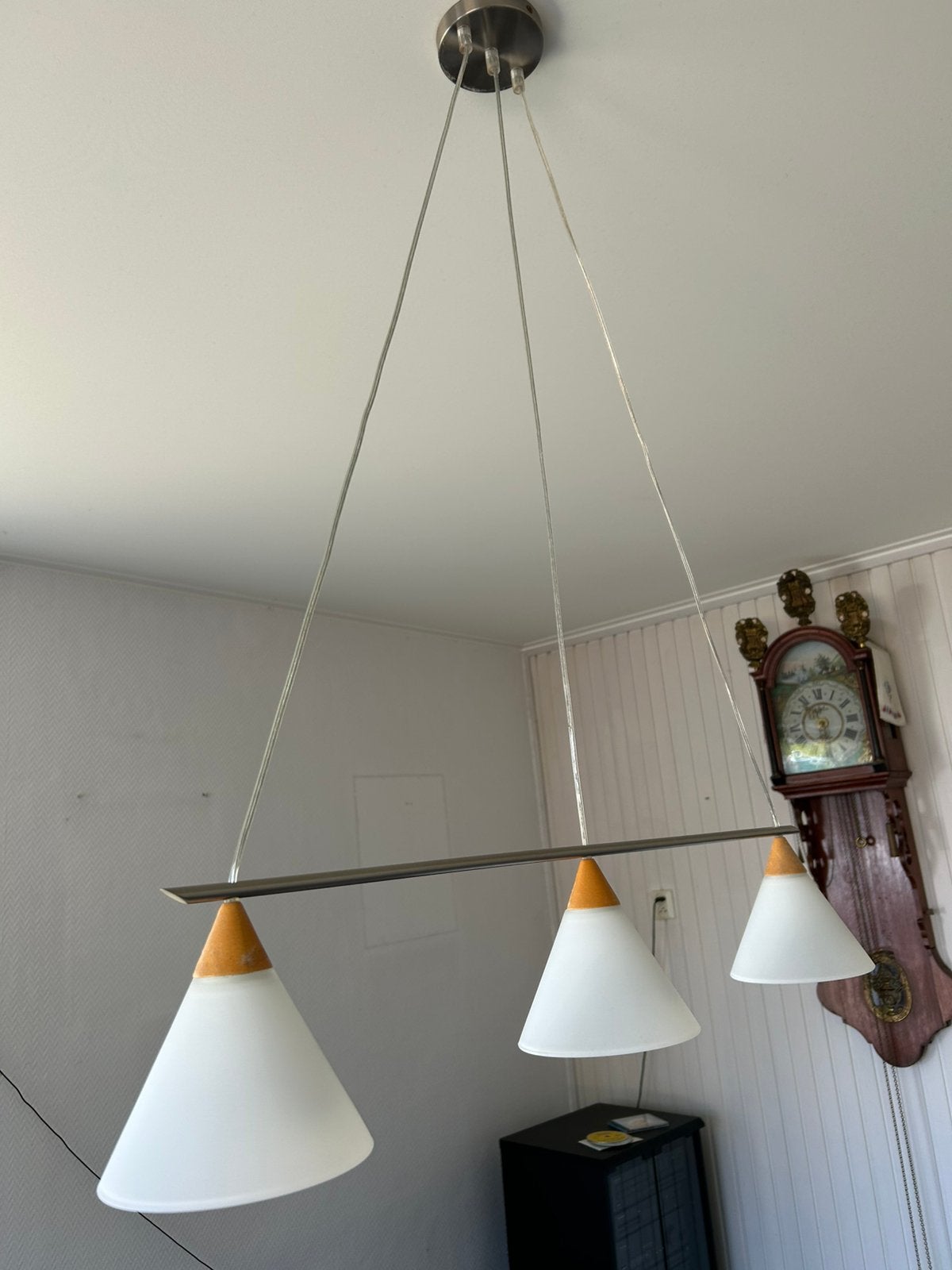 Lamp met glazen kapjes, Ophalen, Zo goed als nieuw