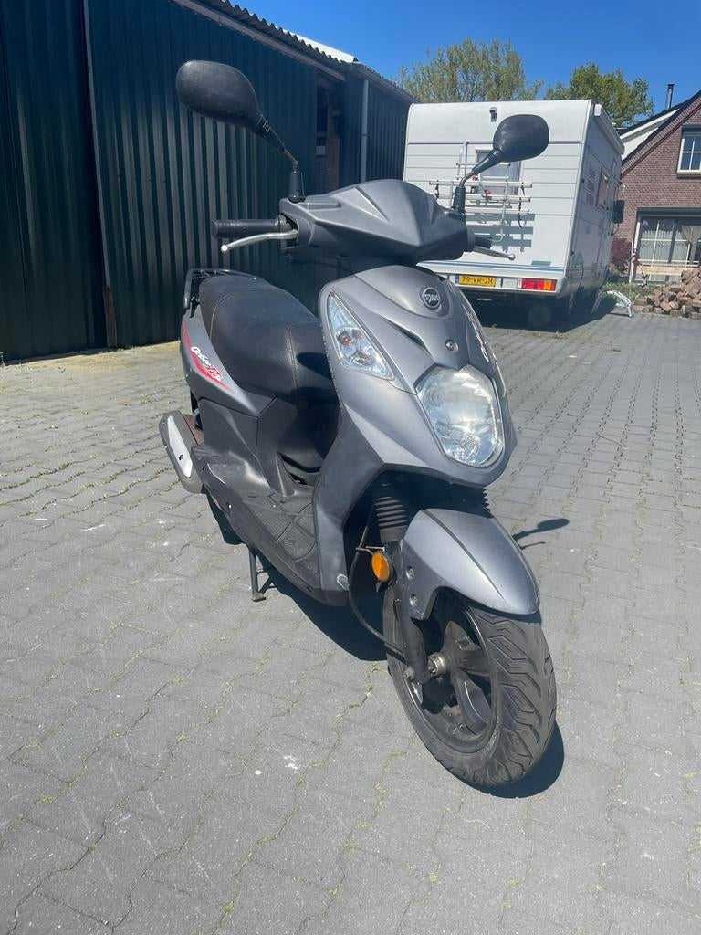 Sym orbit 2 scooter, Fietsen en Brommers, Scooters | SYM, Ophalen of Verzenden, Zo goed als nieuw, Benzine, Orbit