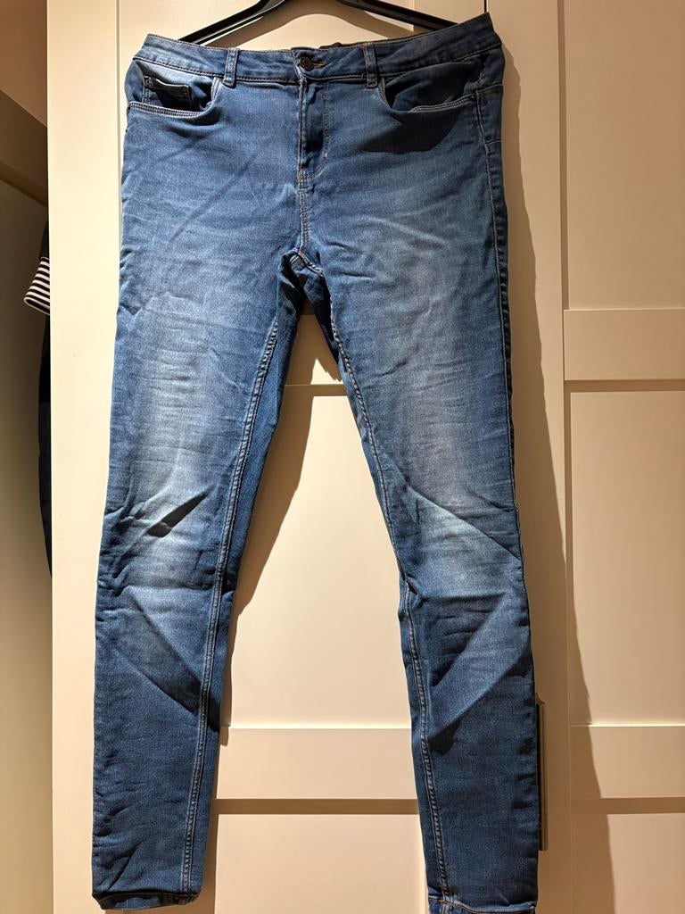 Vero Moda Denim Jeans - Maat M/32, Ophalen of Verzenden, Gedragen, Blauw, W30 - W32 (confectie 38/40)