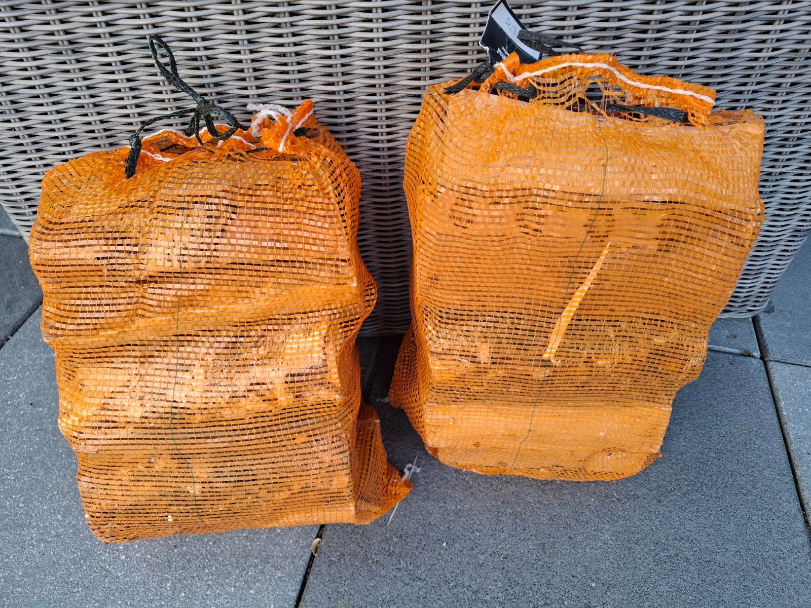 Haardhout Berkenhout - 2 zakken van 6,7 kg, Minder dan 3 m³, Ophalen, Berkenhout, Blokken