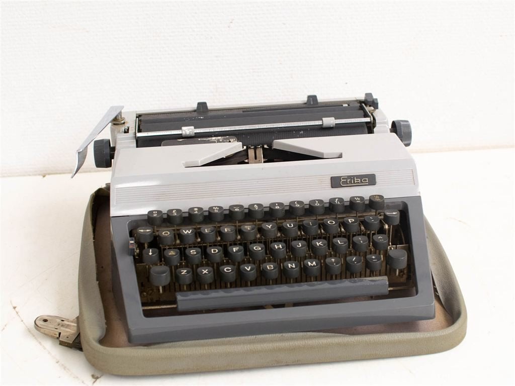 Erika Typemachine 28751, Ophalen of Verzenden, Gebruikt