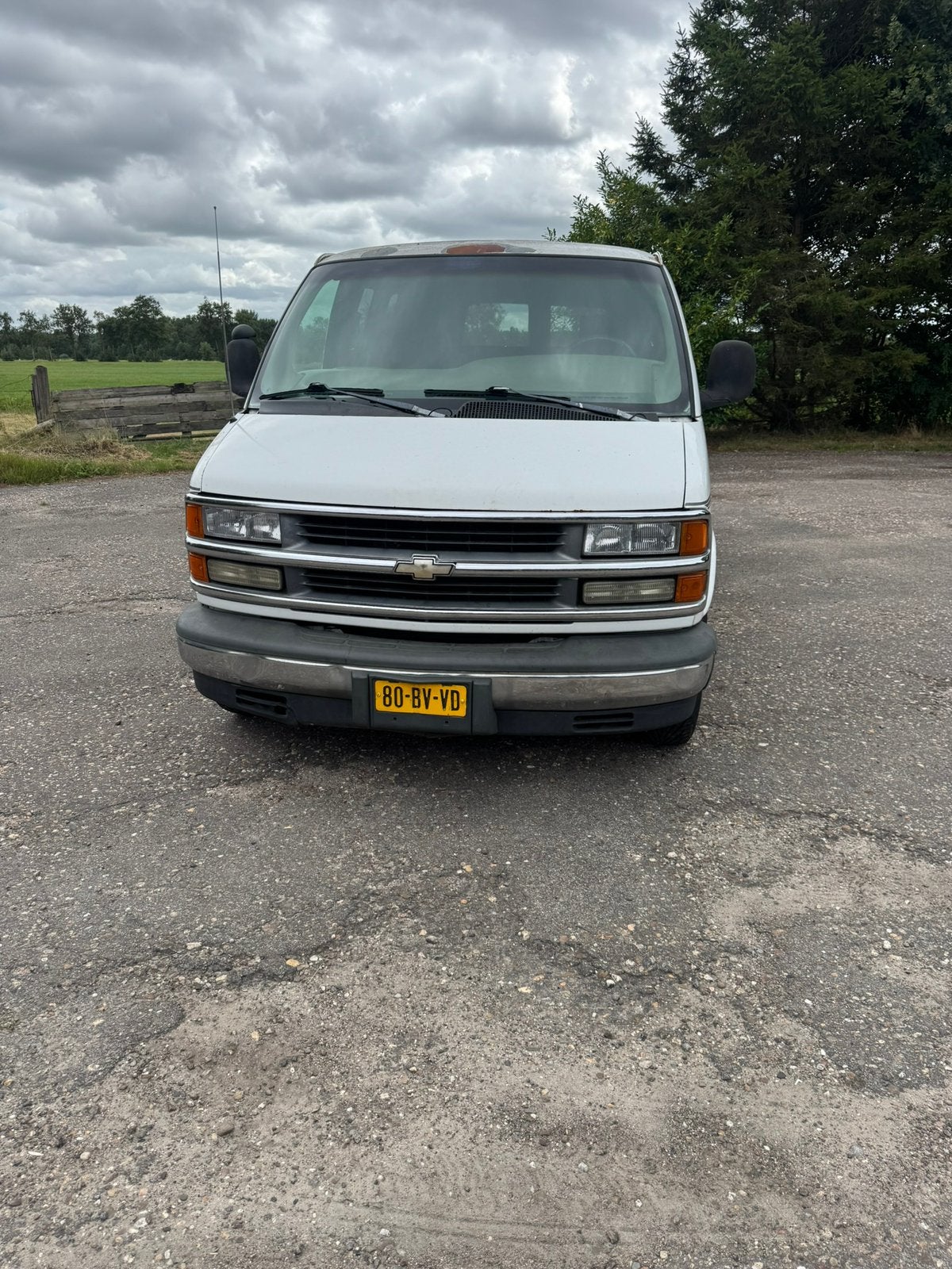 Chevrolet 1999 Wit, Auto's, Bestelauto's, Automaat, 254 pk, Wit, Particulier