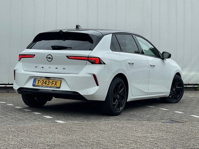 Opel Astra 1.2 Turbo GS-Line met Navi/360-Camera, Trekhaak,, Voorwielaandrijving, Euro 6, 1199 cc, Wit