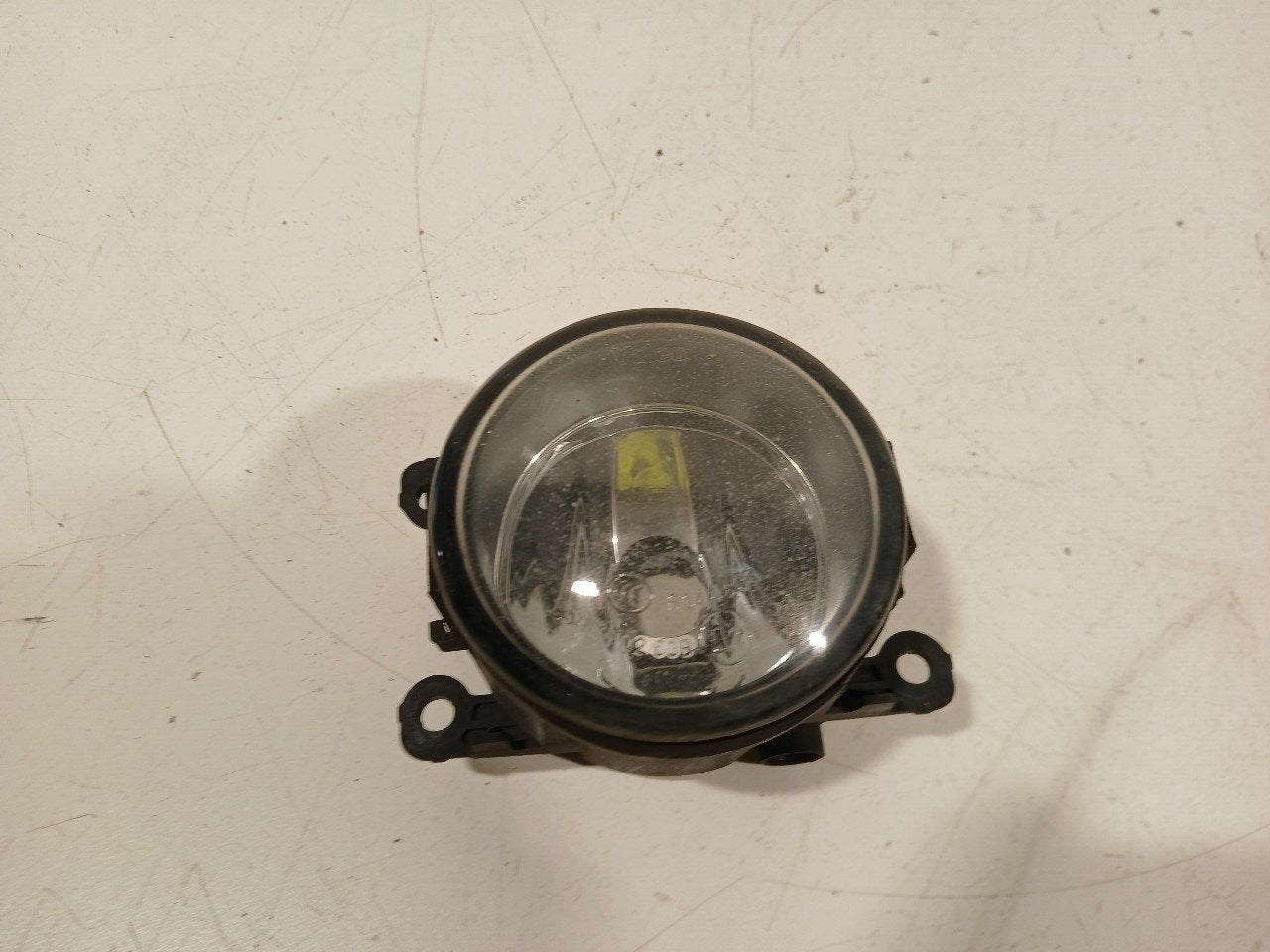 Mistlamp Porsche Cayenne, Onderdelen@venauto.nl, Van der Ven Autorecycling B.V., Gebruikt, Ettenseweg 76, 4706 PB Roosendaal, The Netherlands