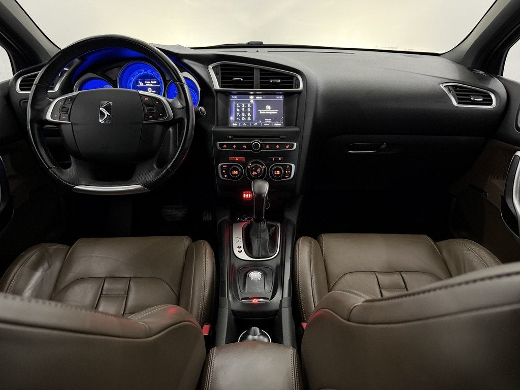 DS DS 4 Crossback 1.6 THP Chic Leder, Camera, Navi, Memory s, Auto's, DS, Gebruikt, Euro 6, 4 cilinders, 1650 kg